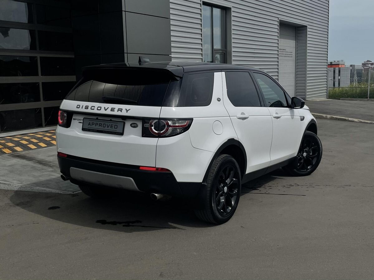 2017 Land Rover Discovery Sport I, Белый, 2740000 рублей, вид 4