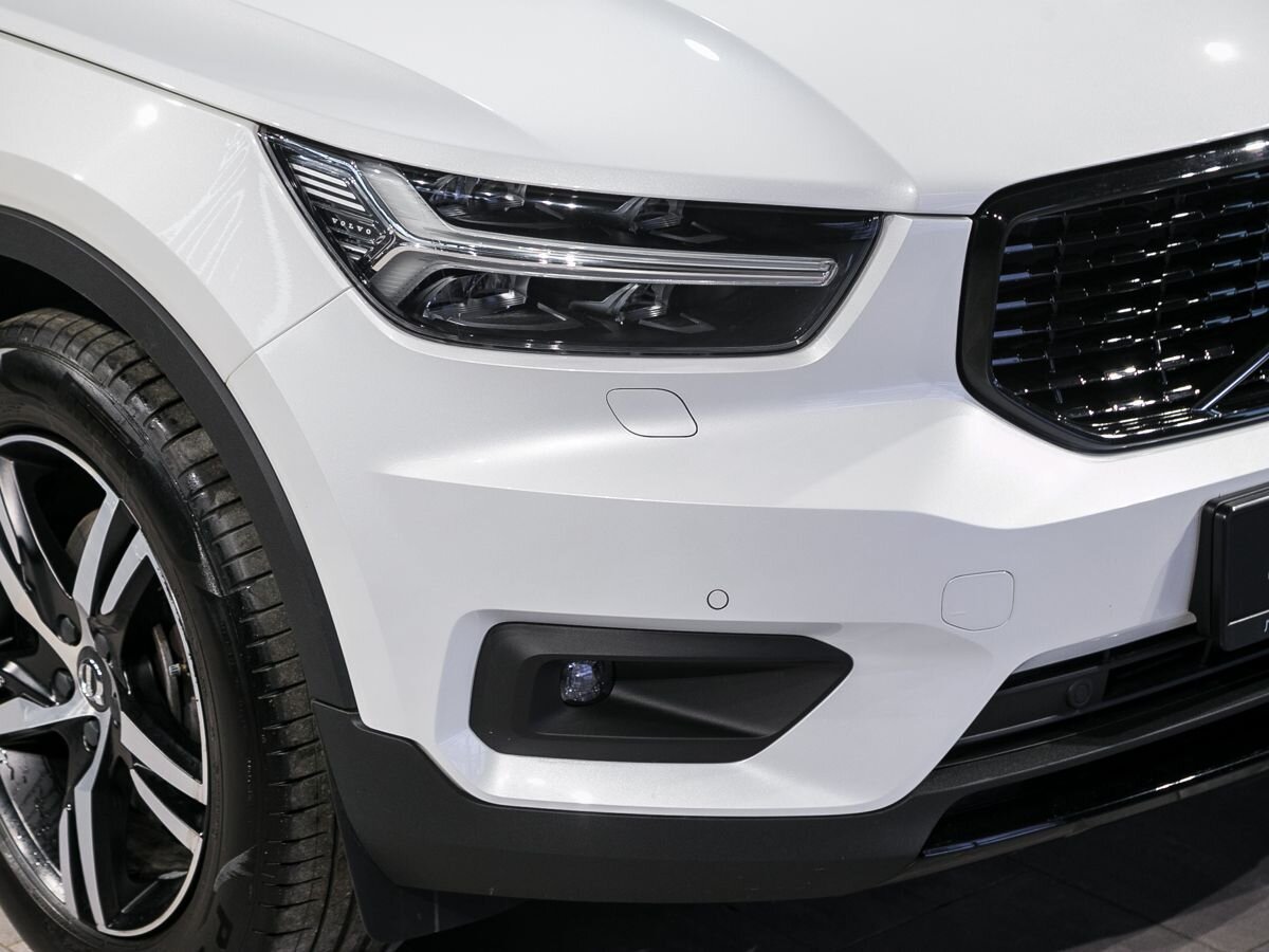2021 Volvo XC40 I, Белый, 3995000 рублей - вид 9