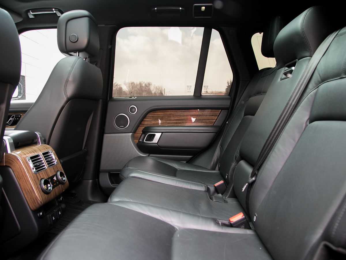 2018 Land Rover Range Rover IV Рестайлинг, Серый, 6395000 рублей - вид 33