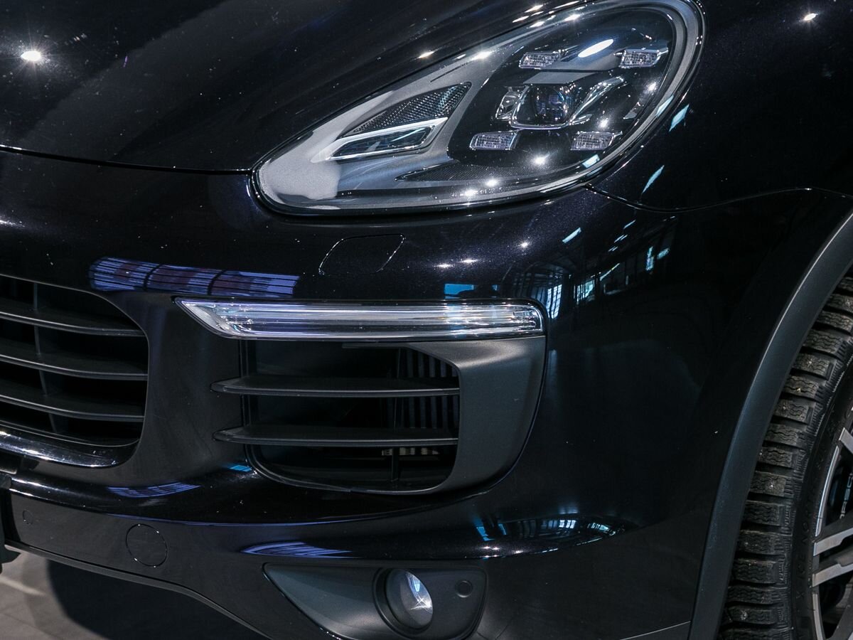 2015 Porsche Cayenne II Рестайлинг (958), Черный, 4090000 рублей - вид 10