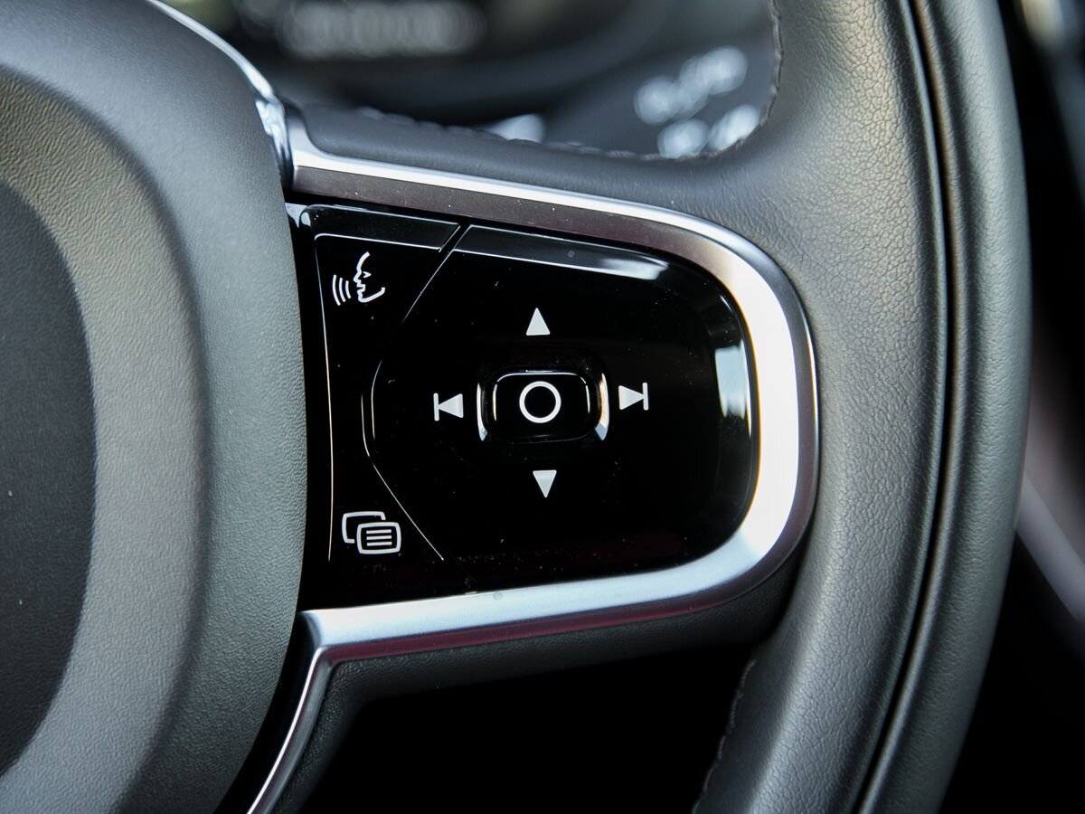 2021 Volvo XC60 II, Черный, 4998000 рублей - вид 18