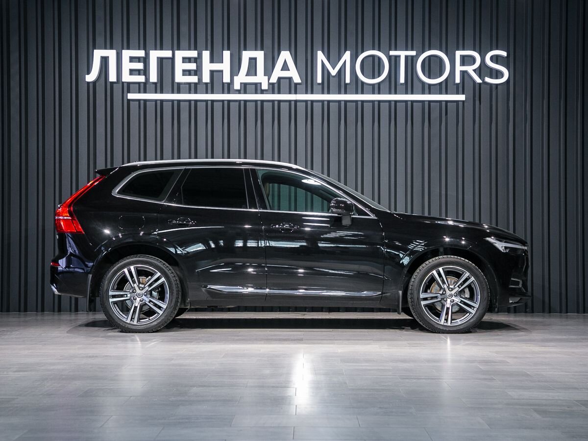 2021 Volvo XC60 II, Черный, 4998000 рублей - вид 3