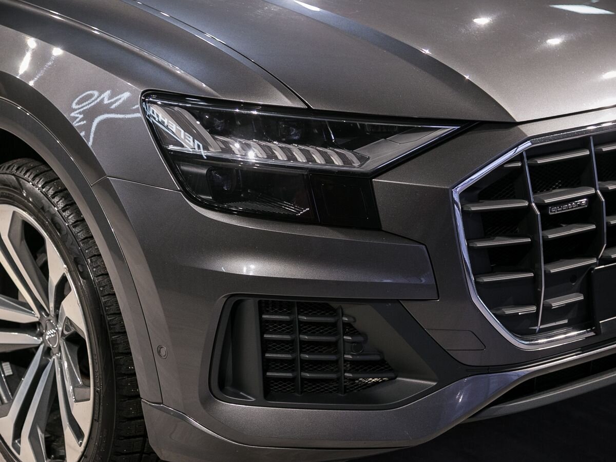 2018 Audi Q8 , Серый, 7100000 рублей - вид 8