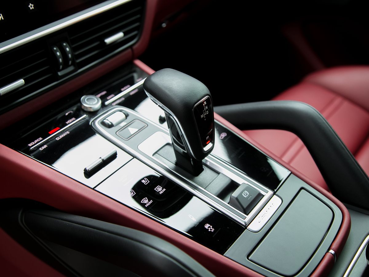2020 Porsche Cayenne III, Белый, 10490000 рублей - вид 18
