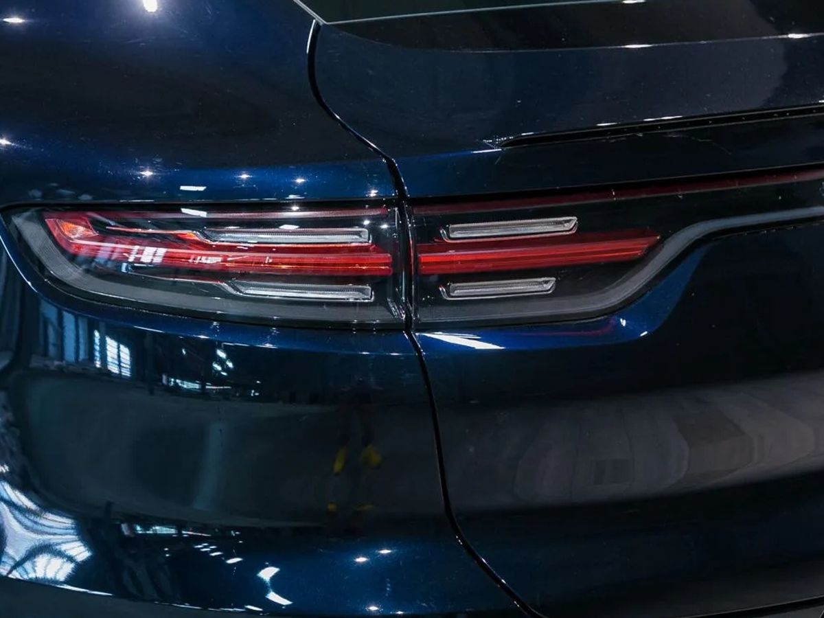 2020 Porsche Cayenne III, Синий, 10490000 рублей - вид 10