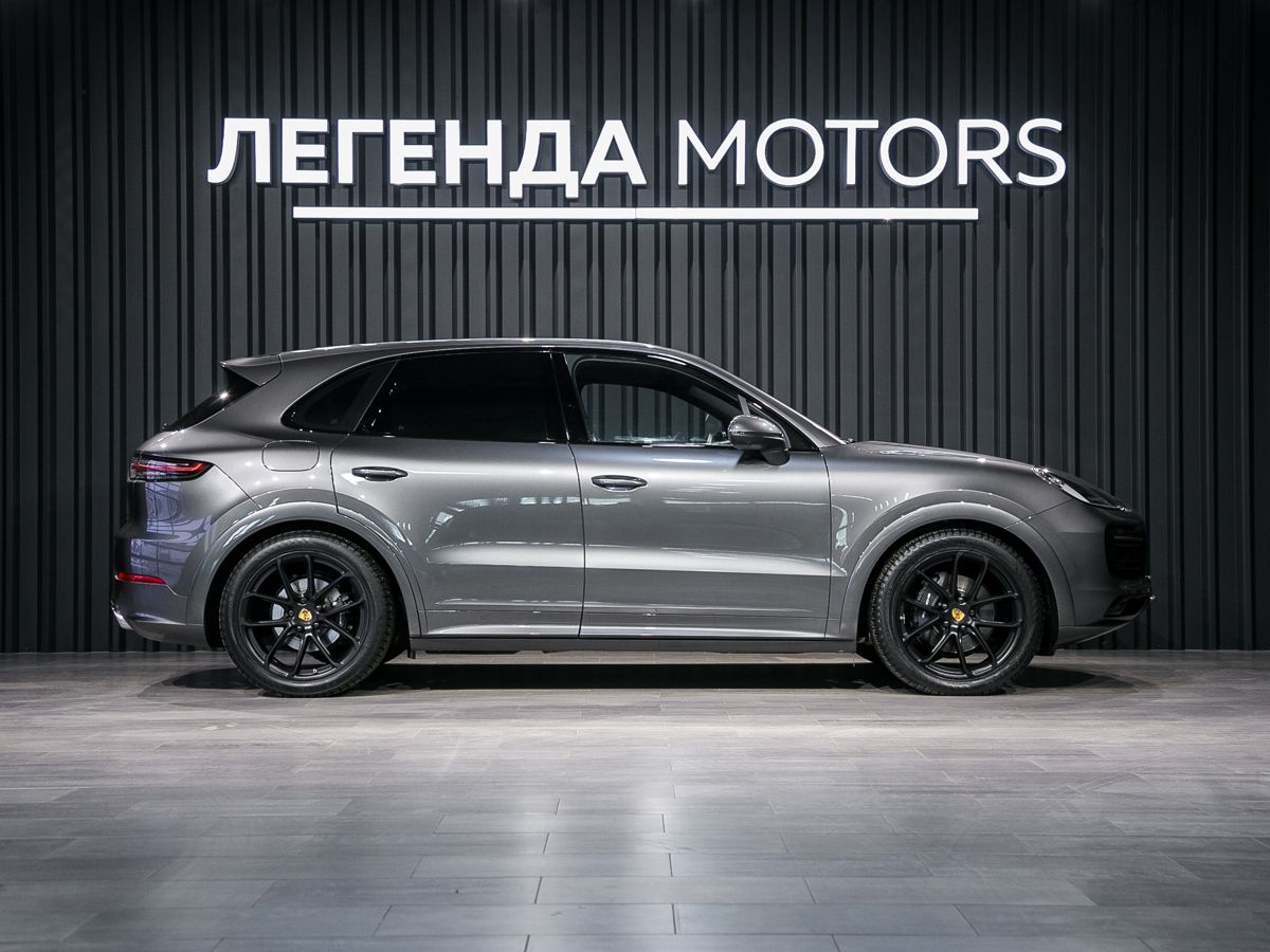 2022 Porsche Cayenne III, Серый, 10000000 рублей, вид 3