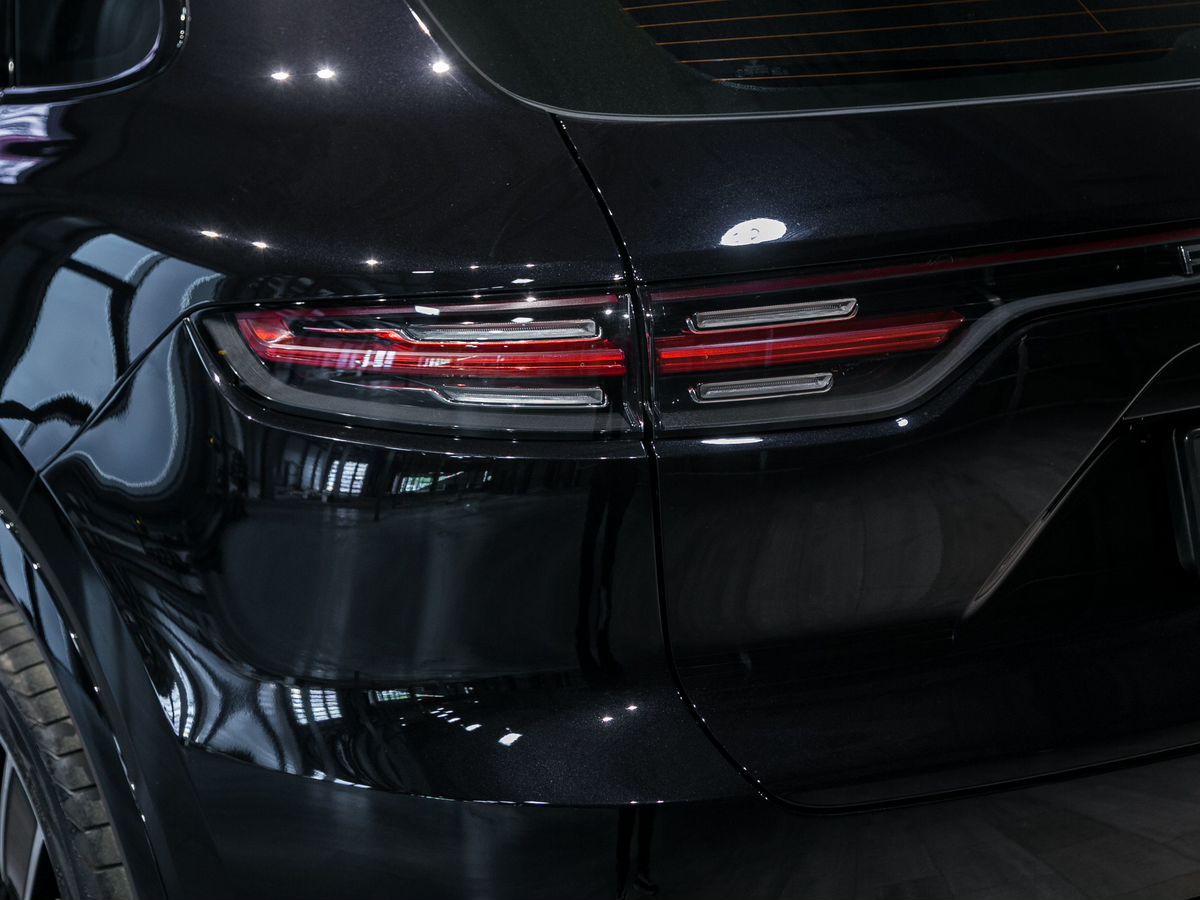 2020 Porsche Cayenne III, Черный, 9695000 рублей - вид 13
