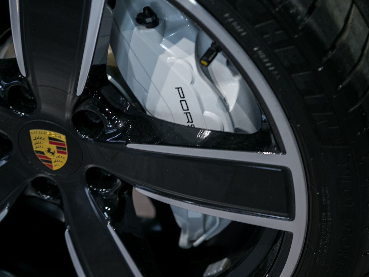 2020 Porsche Cayenne III, Черный, 9695000 рублей - вид 8