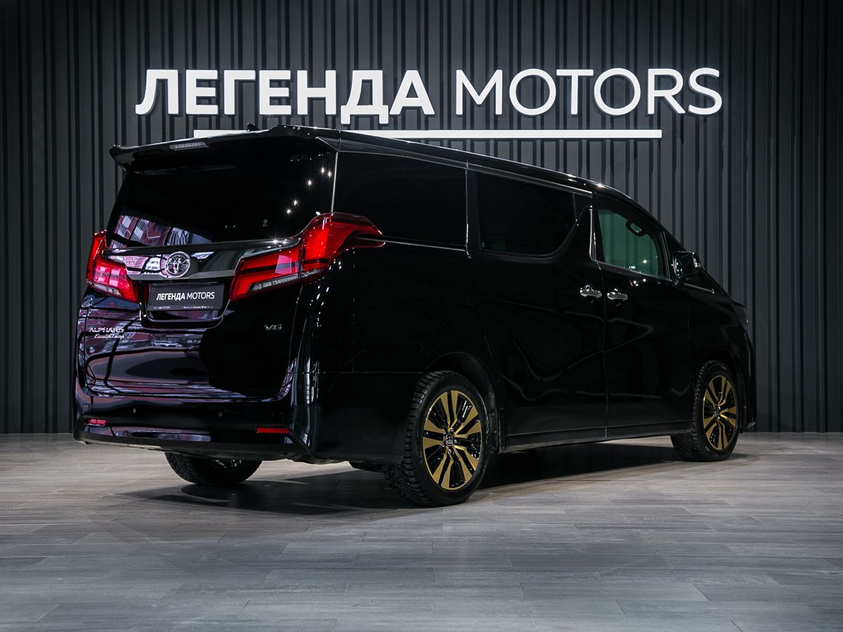 2021 Toyota Alphard III Рестайлинг, Черный, 8390000 рублей, вид 4