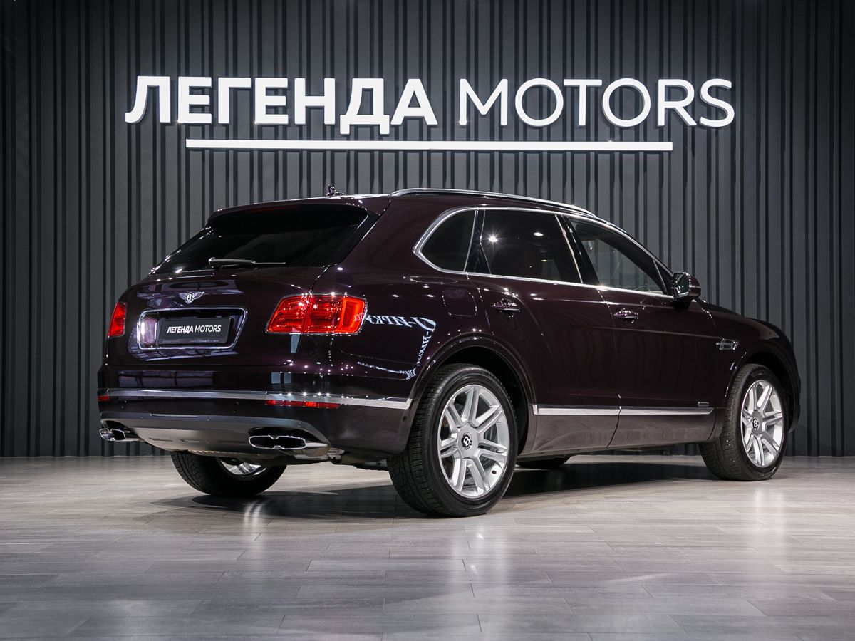 2018 Bentley Bentayga I, Коричневый, 13000000 рублей, вид 4