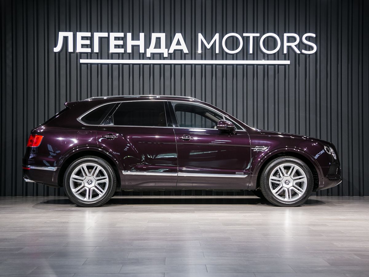 2018 Bentley Bentayga I, Коричневый, 13000000 рублей, вид 3