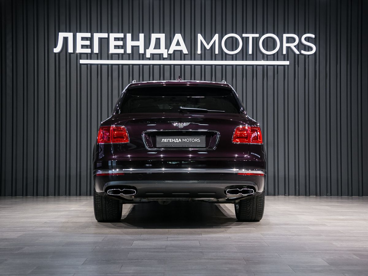 2018 Bentley Bentayga I, Коричневый, 13000000 рублей, вид 5