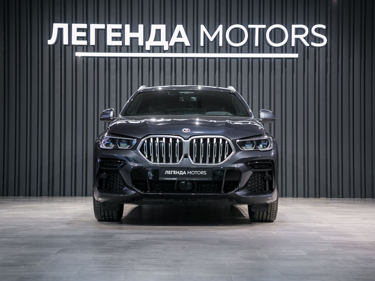 2022 BMW X6 III (G06), Серый, 12800000 рублей - вид 2