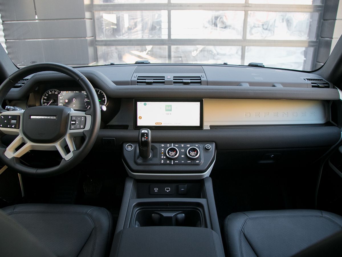 2022 Land Rover Defender II, Белый, 13800000 рублей - вид 13