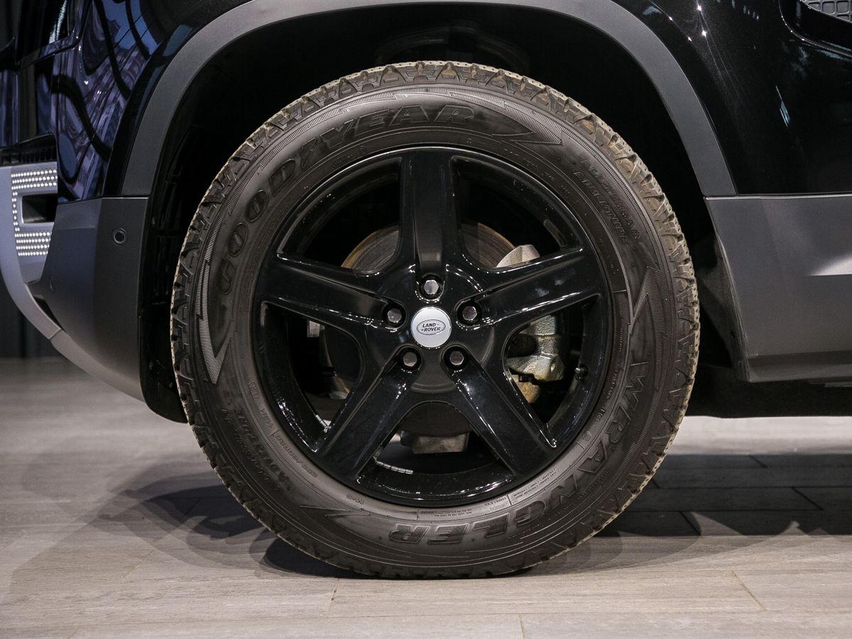 2022 Land Rover Defender II, Черный, 13500000 рублей - вид 12