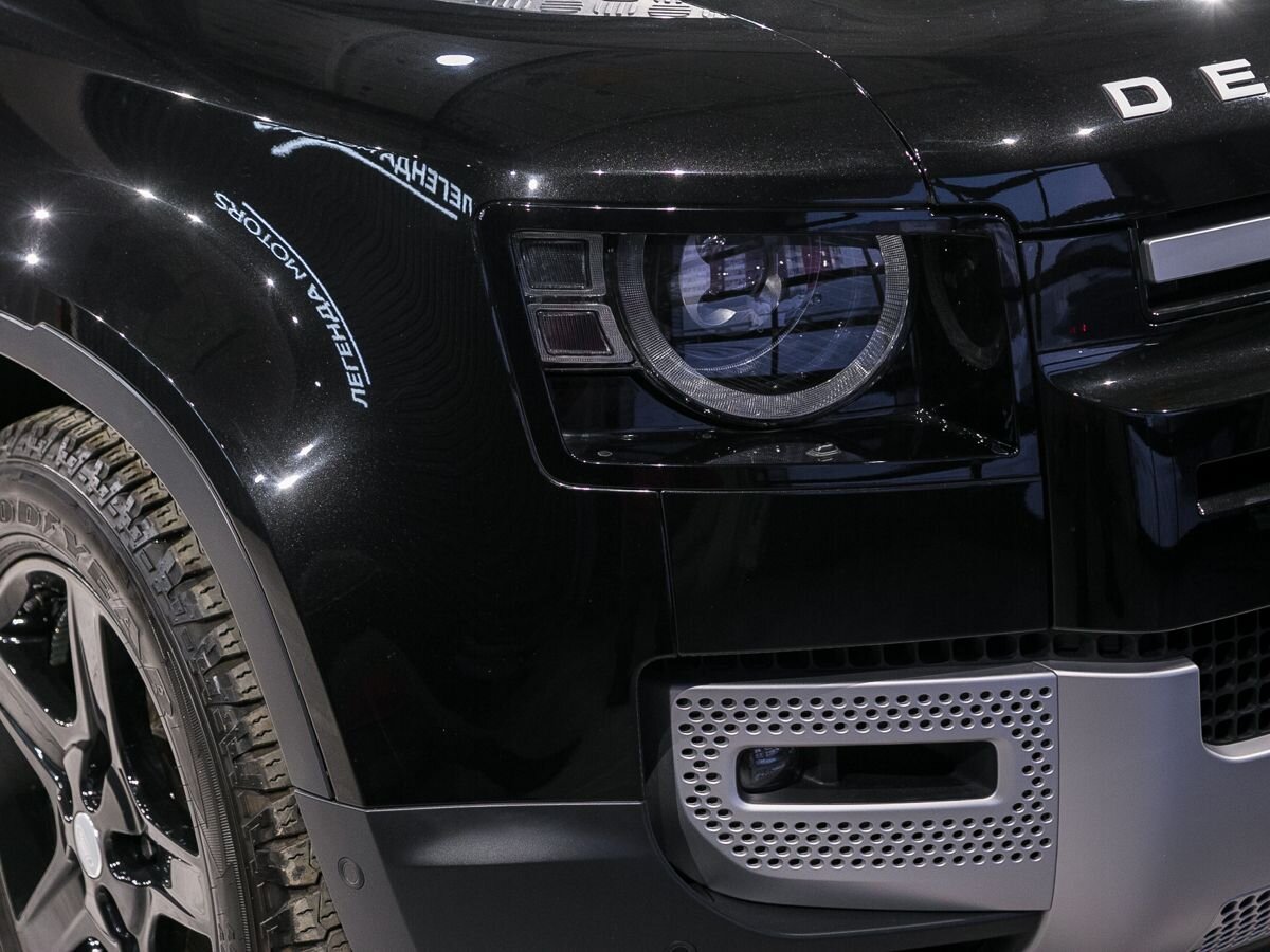 2022 Land Rover Defender II, Черный, 13500000 рублей - вид 7
