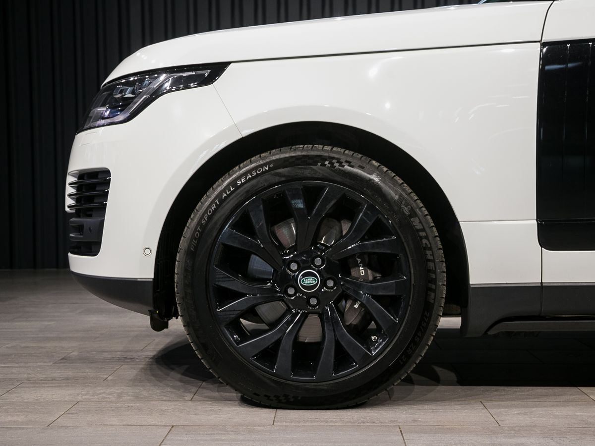 2018 Land Rover Range Rover IV Рестайлинг, Белый, 9490000 рублей - вид 7