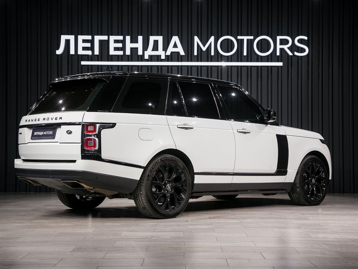 2018 Land Rover Range Rover IV Рестайлинг, Белый, 9490000 рублей, вид 4