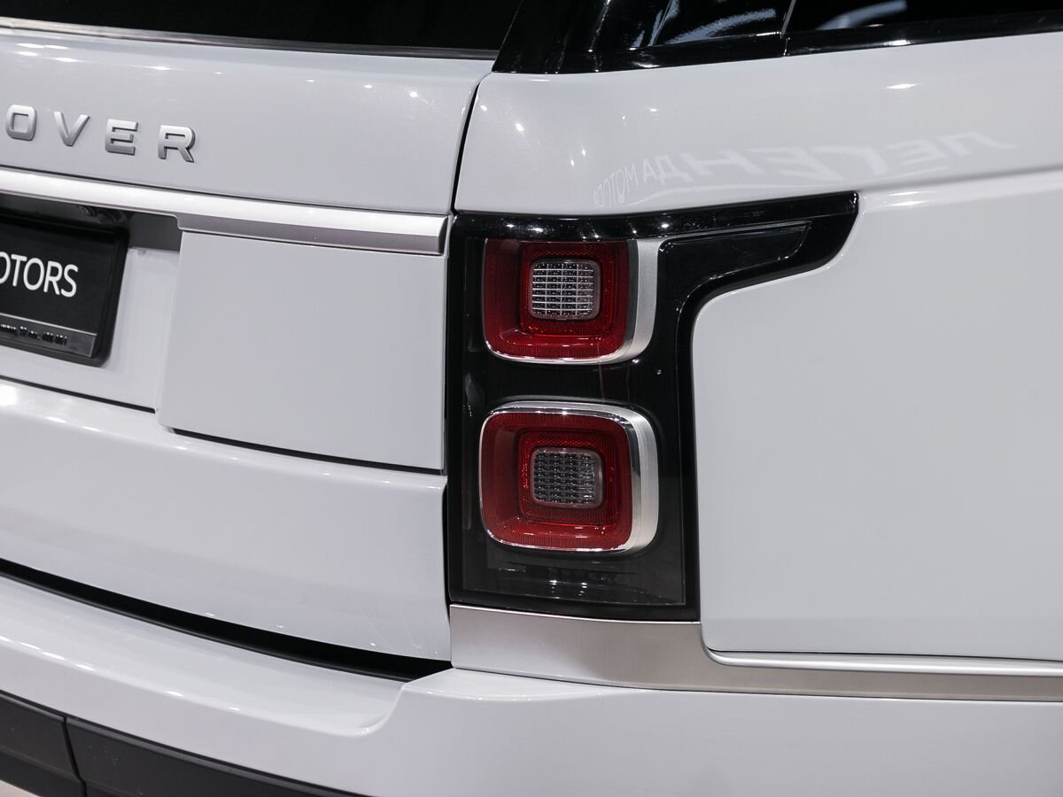 2019 Land Rover Range Rover IV Рестайлинг, Белый, 9150000 рублей - вид 9