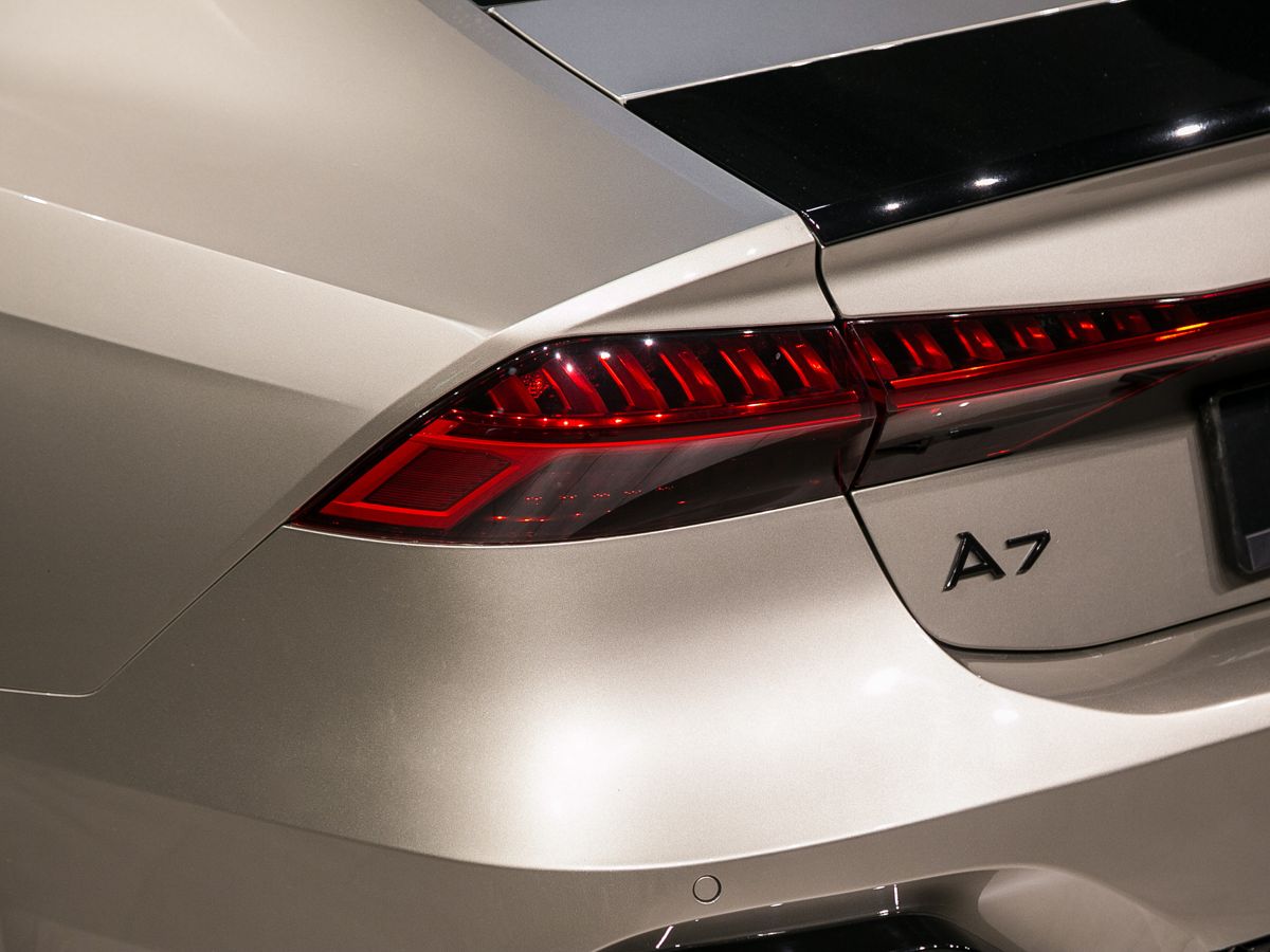 2018 Audi A7 II (4K), Бежевый, 6700000 рублей - вид 10