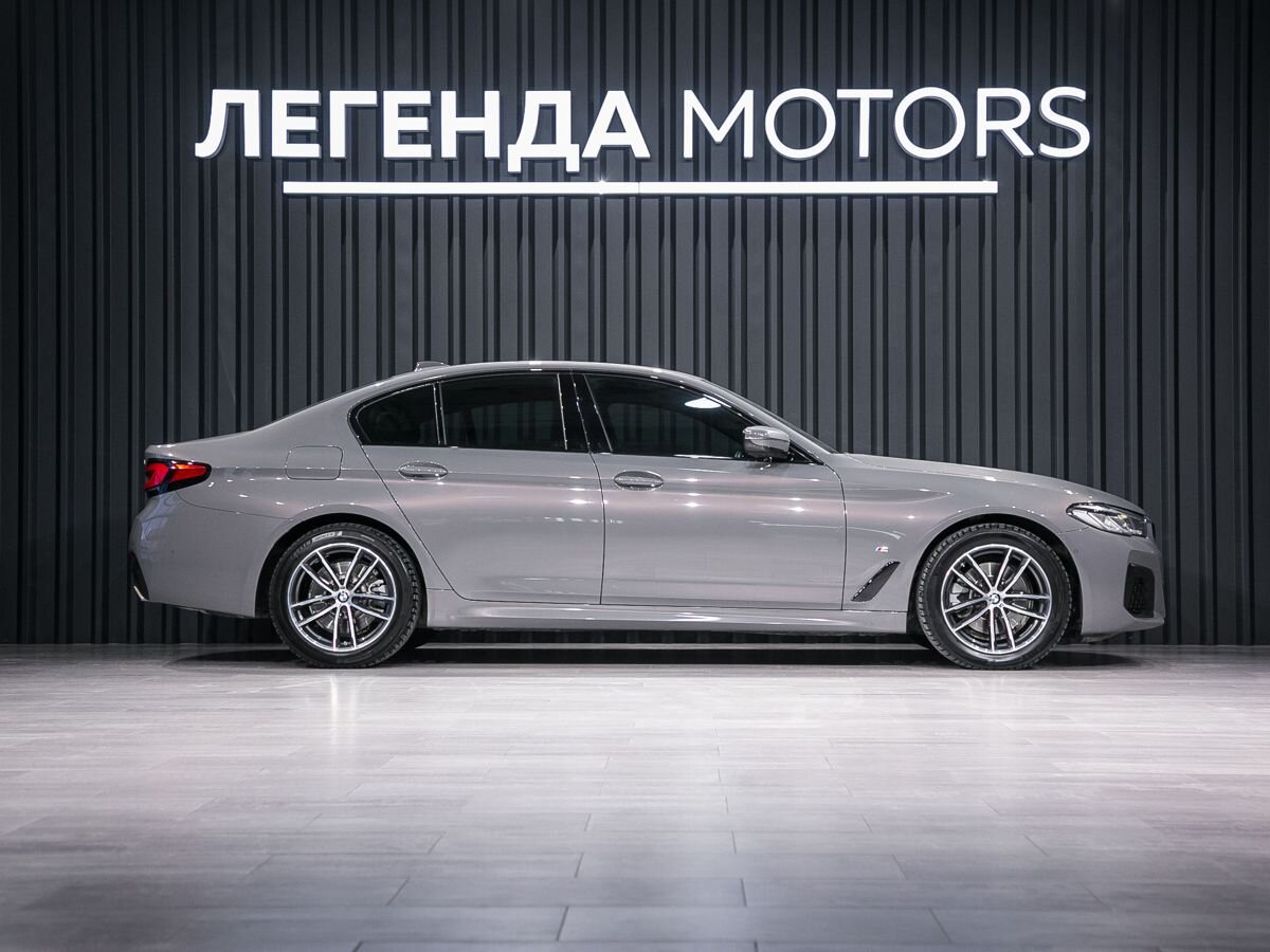 2021 BMW 5 серии VII (G30/G31) Рестайлинг, Серый, 5500000 рублей, вид 3