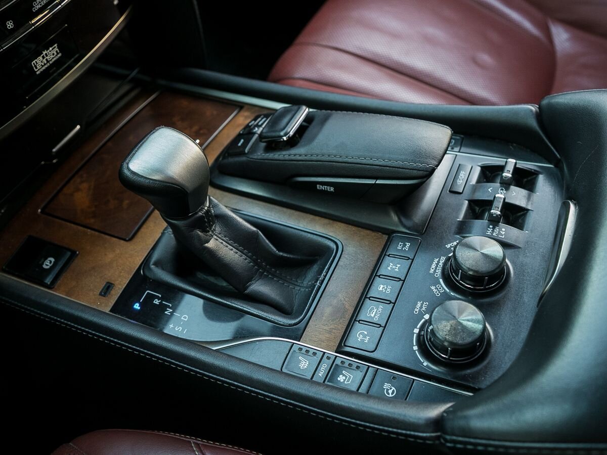 2016 Lexus LX III Рестайлинг 2, Синий, 7650000 рублей - вид 19