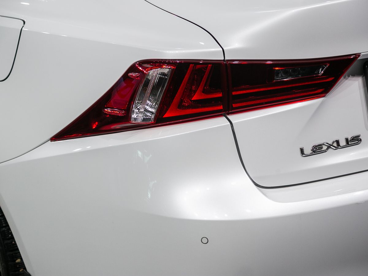2015 Lexus IS III, Белый, 2390000 рублей - вид 10