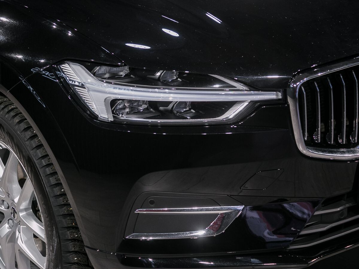 2019 Volvo XC60 II, Черный, 4250000 рублей - вид 7