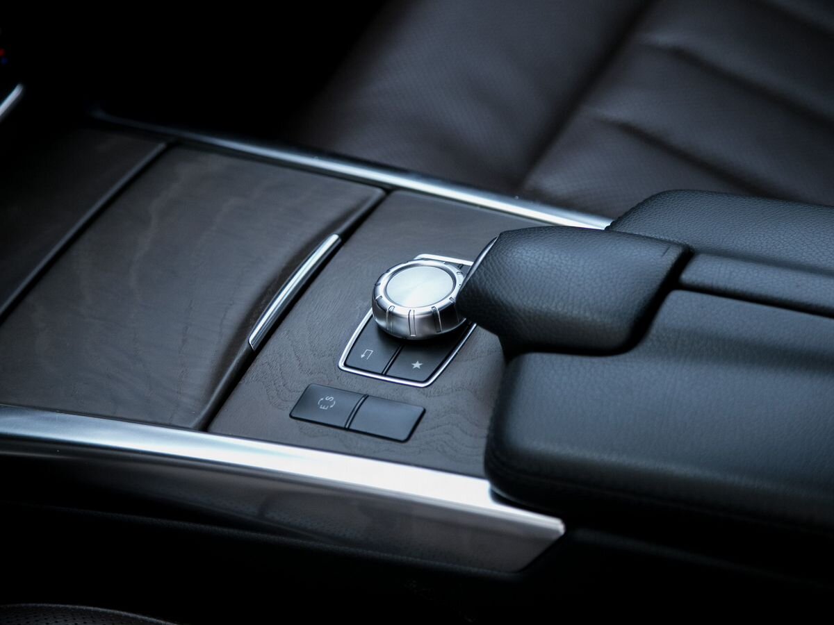 2013 Mercedes-Benz E-Класс IV (W212, S212, C207) Рестайлинг, Белый, 2600000 рублей - вид 22