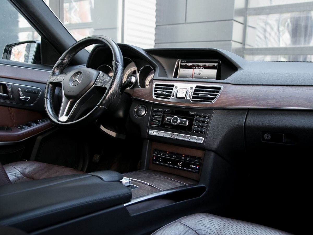 2013 Mercedes-Benz E-Класс IV (W212, S212, C207) Рестайлинг, Белый, 2600000 рублей - вид 37