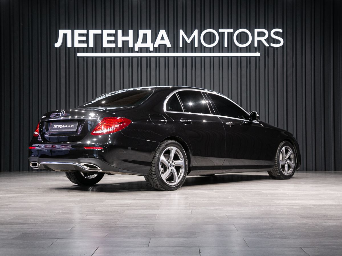 2017 Mercedes-Benz E-Класс V (W213, S213, C238), Черный, 3745000 рублей, вид 4