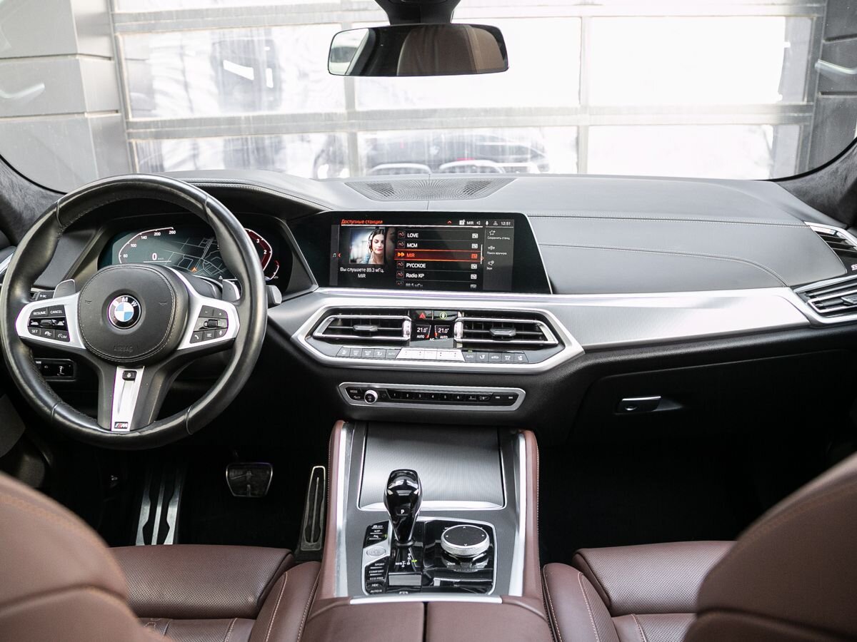 2021 BMW X6 III (G06), Зеленый, 9800000 рублей - вид 13
