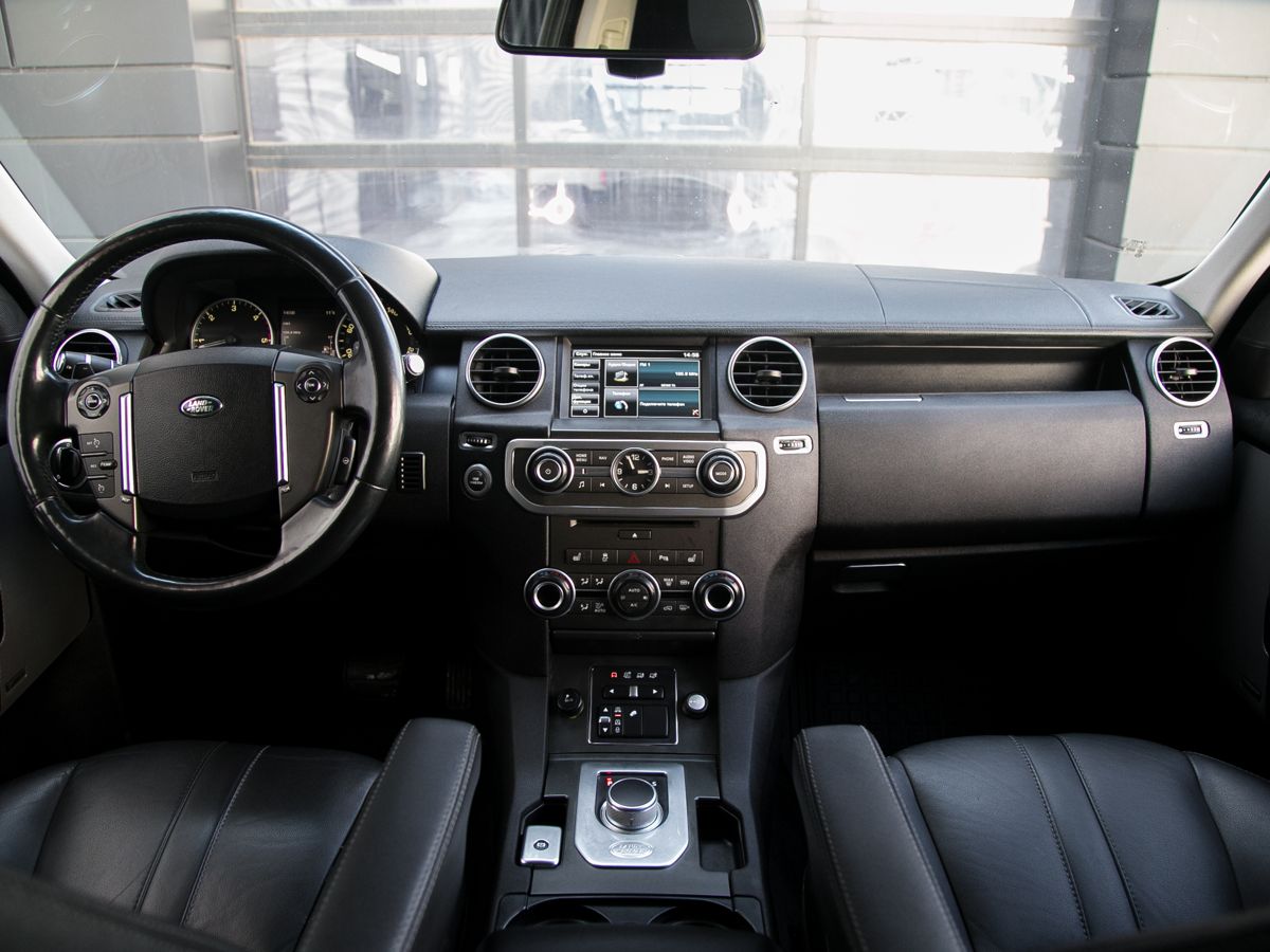 2014 Land Rover Discovery IV Рестайлинг, Белый, 2590000 рублей - вид 13