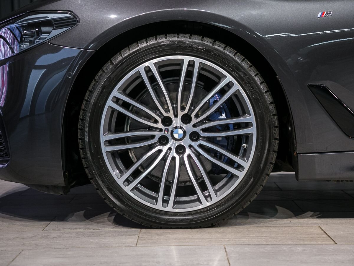 2019 BMW 5 серии VII (G30/G31), Серый, 5490000 рублей - вид 12