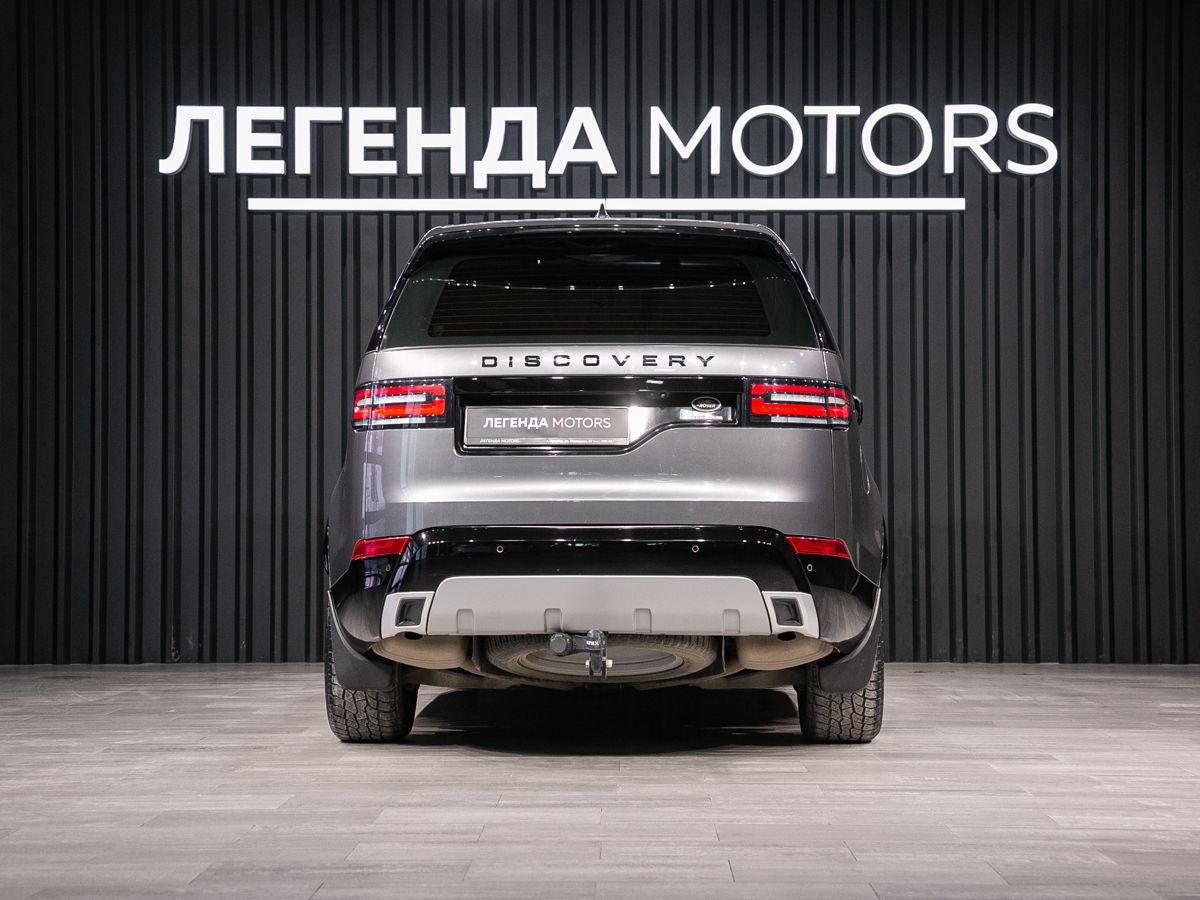 2017 Land Rover Discovery V, Серый, 4750000 рублей - вид 5