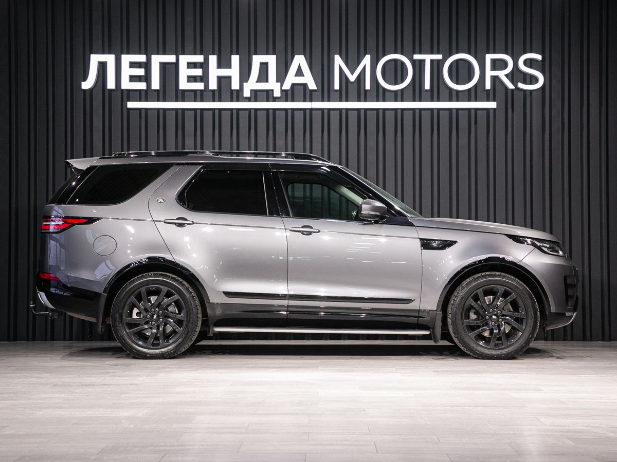 2017 Land Rover Discovery V, Серый, 4750000 рублей - вид 3