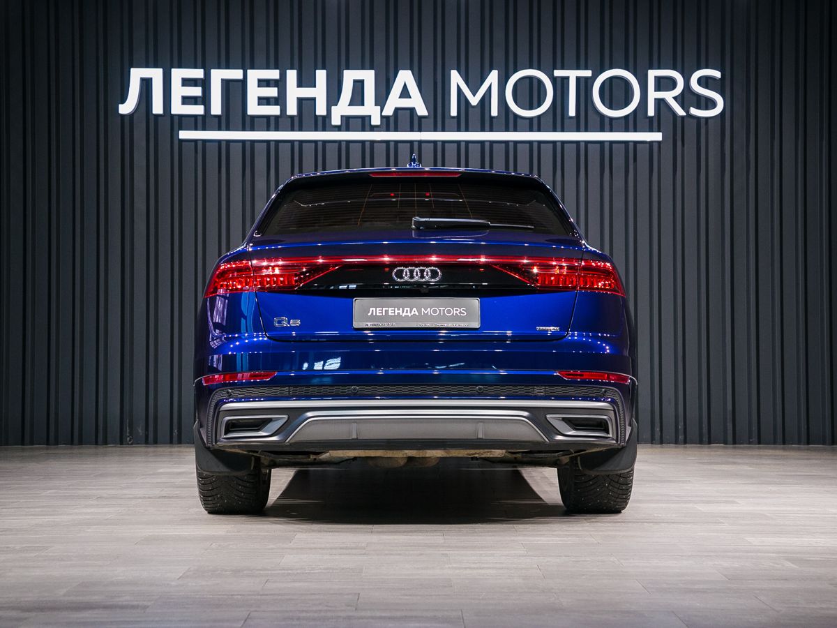 2019 Audi Q8 I (4M), Синий, 7900000 рублей, вид 5