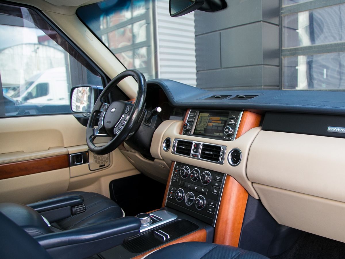 2012 Land Rover Range Rover III Рестайлинг 2, Синий, 2100000 рублей - вид 21