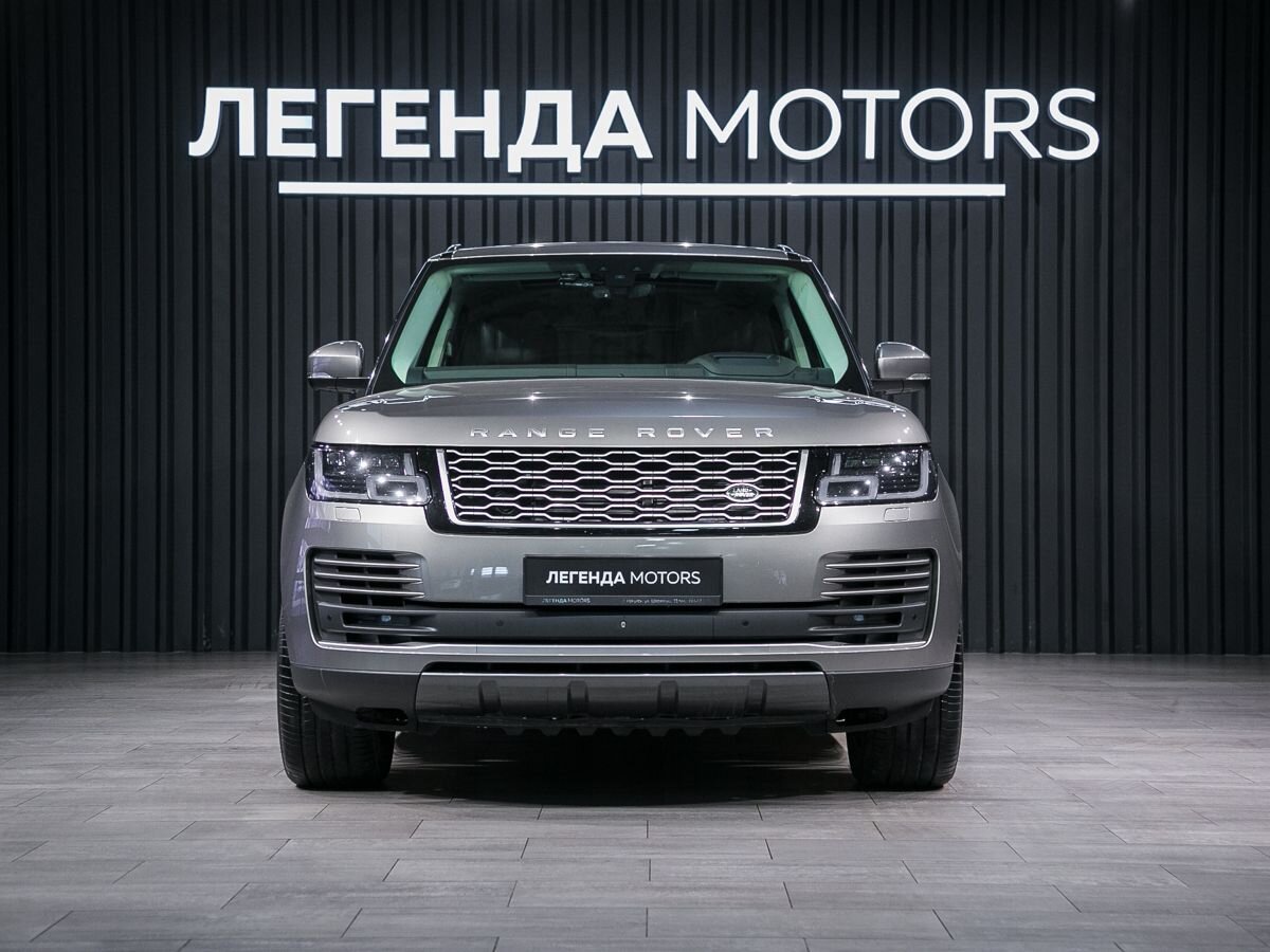 2018 Land Rover Range Rover IV Рестайлинг, Серый, 8490000 рублей - вид 2