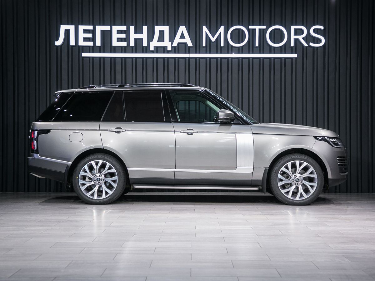 2018 Land Rover Range Rover IV Рестайлинг, Серый, 8490000 рублей, вид 3