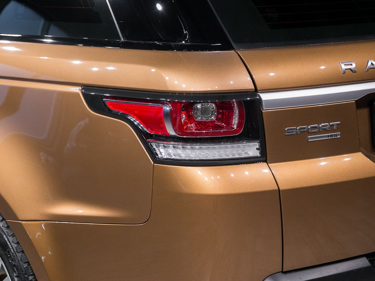 2016 Land Rover Range Rover Sport II, Золотой, 3995000 рублей - вид 12