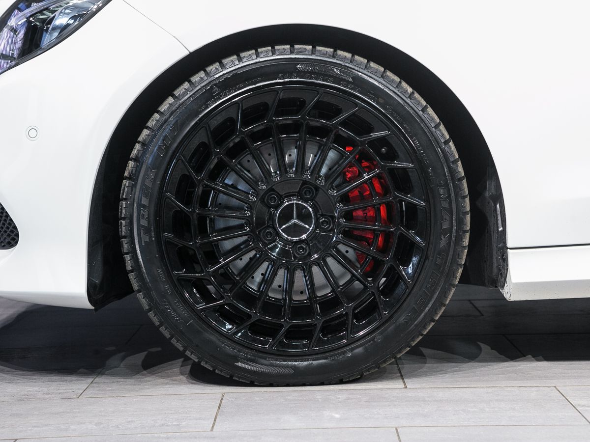 2013 Mercedes-Benz E-Класс IV (W212, S212, C207) Рестайлинг, Белый, 2500000 рублей - вид 12