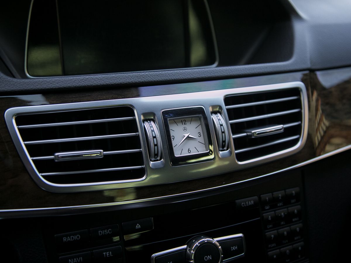 2013 Mercedes-Benz E-Класс IV (W212, S212, C207) Рестайлинг, Белый, 2500000 рублей - вид 19