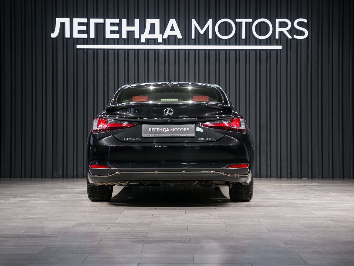 2020 Lexus ES VII, Черный, 4985000 рублей - вид 5