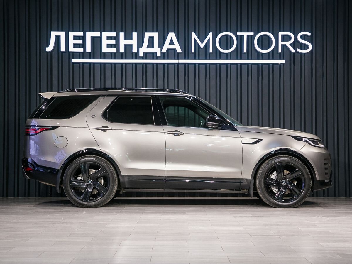 2021 Land Rover Discovery V Рестайлинг, Серый, 10500000 рублей, вид 3