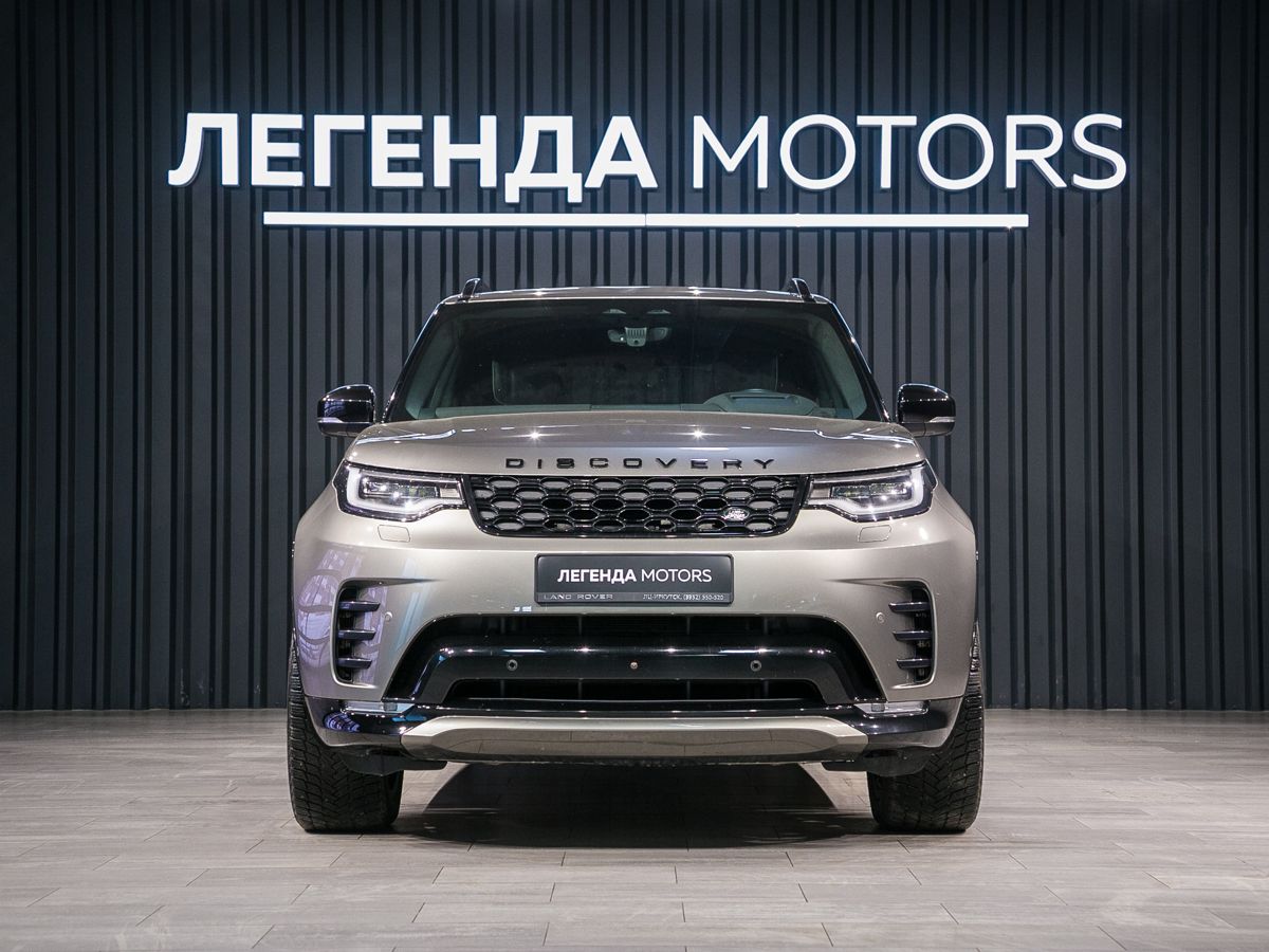 2021 Land Rover Discovery V Рестайлинг, Серый, 10500000 рублей, вид 2