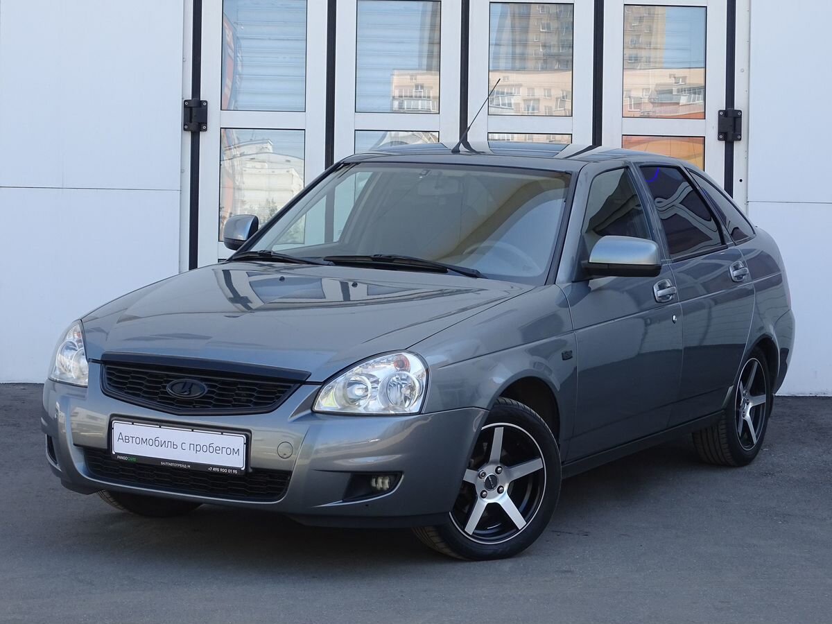 Lada (ВАЗ) Priora 1.6 MT (98 л.с.)
