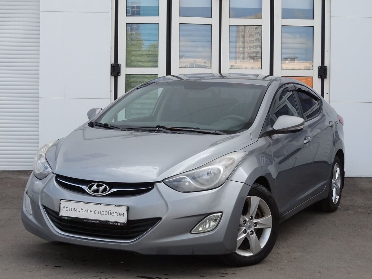 Hyundai Elantra 1.6 AT (132 л.с.)