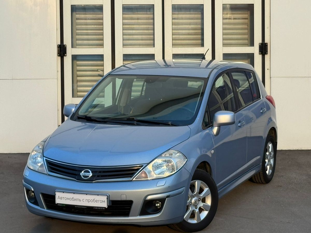 Nissan Tiida 1.6 AT (110 л.с.)