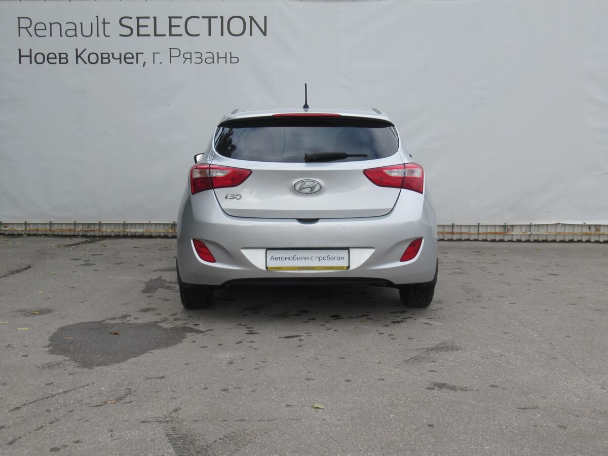 Hyundai I30, 1.6 л. MT, 2013